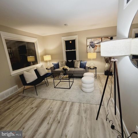 6206 ATWOOD ST, District Heights, MD 20747