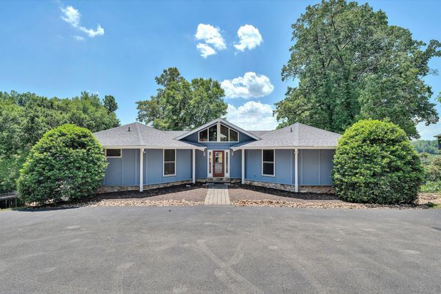 207 Winding WAY, Union Hall, VA 24176