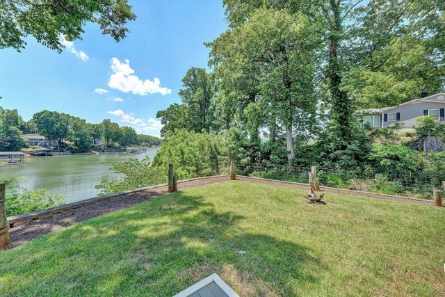 207 Winding WAY, Union Hall, VA 24176