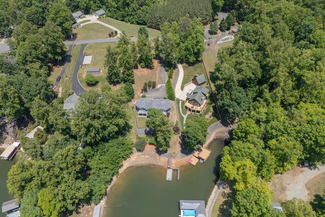 207 Winding WAY, Union Hall, VA 24176