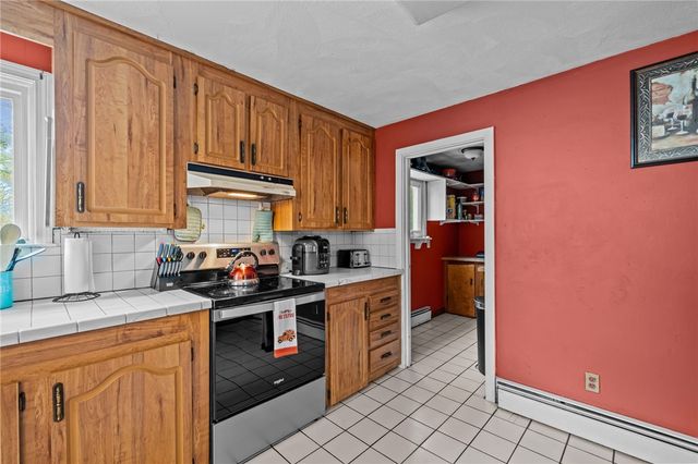 980 Plainfield Pike, Coventry, RI 02827