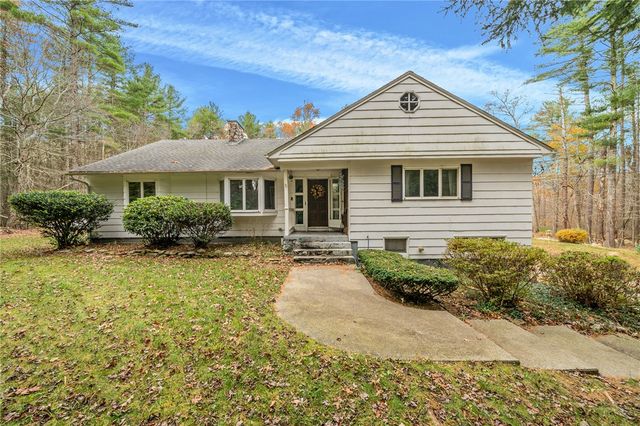 980 Plainfield Pike, Coventry, RI 02827