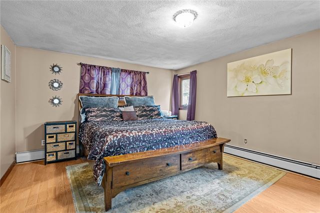 980 Plainfield Pike, Coventry, RI 02827