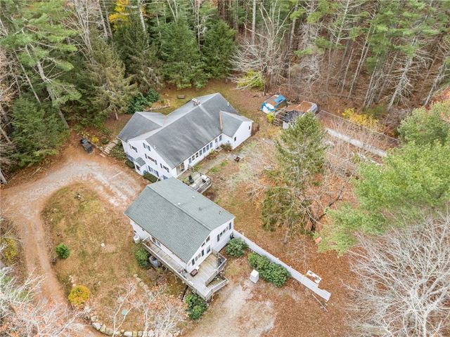 980 Plainfield Pike, Coventry, RI 02827