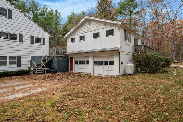 980 Plainfield Pike, Coventry, RI 02827