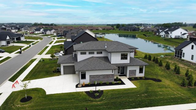 1313 Hager Way, Fort Wayne, IN 46818