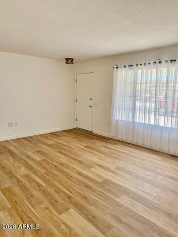9726 W TERRACE Lane, Sun City, AZ 85373