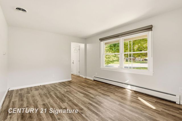4925 Century Drive, Saginaw Twp, MI 48638