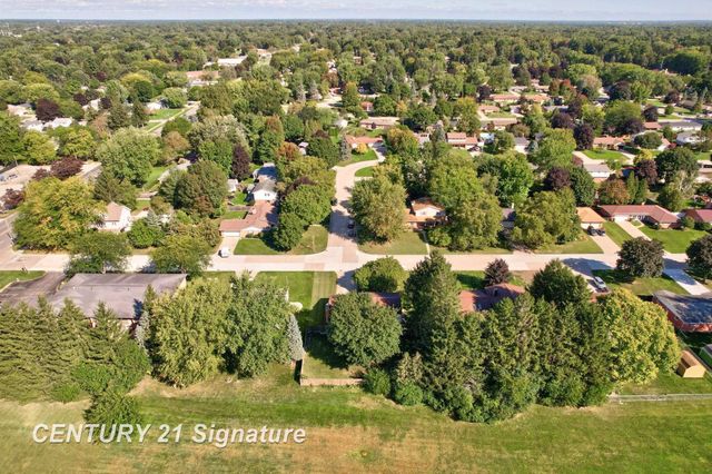 4925 Century Drive, Saginaw Twp, MI 48638