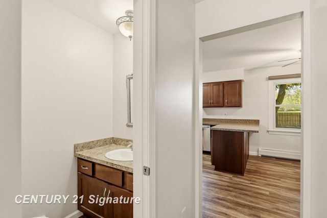 4925 Century Drive, Saginaw Twp, MI 48638
