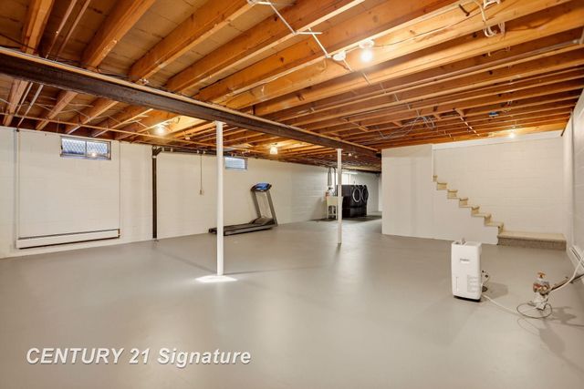4925 Century Drive, Saginaw Twp, MI 48638