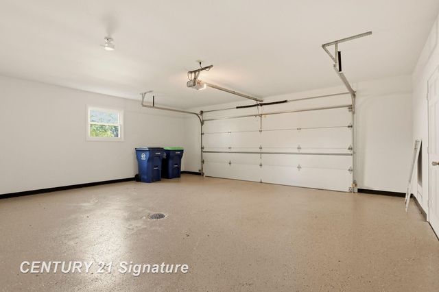 4925 Century Drive, Saginaw Twp, MI 48638