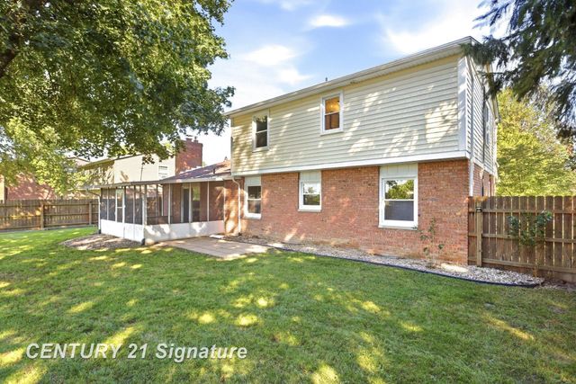 4925 Century Drive, Saginaw Twp, MI 48638