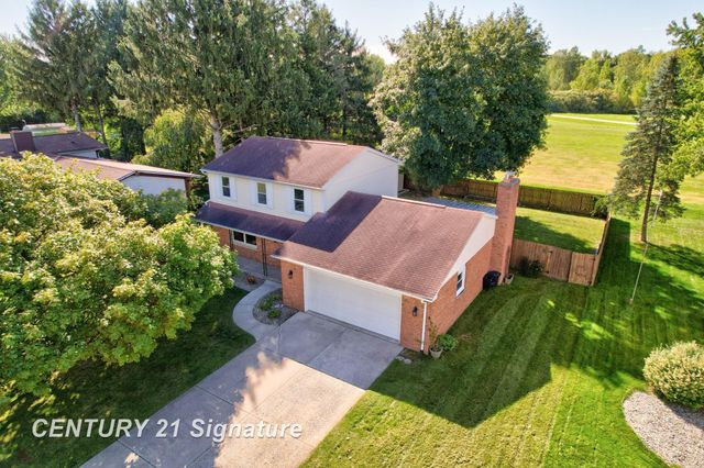 4925 Century Drive, Saginaw Twp, MI 48638