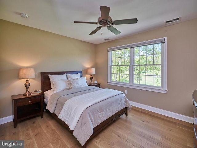 8 CORSALO RD, Lambertville, NJ 08530