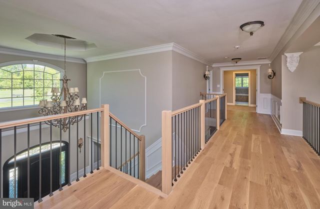 8 CORSALO RD, Lambertville, NJ 08530