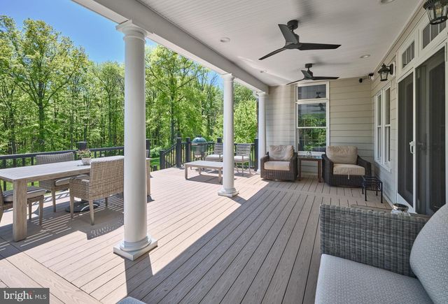 8 CORSALO RD, Lambertville, NJ 08530
