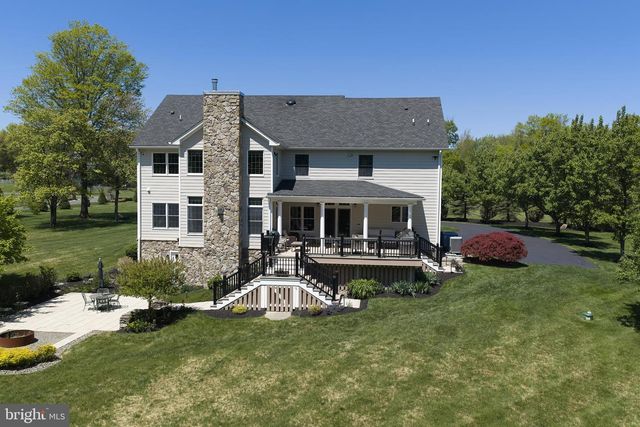 8 CORSALO RD, Lambertville, NJ 08530