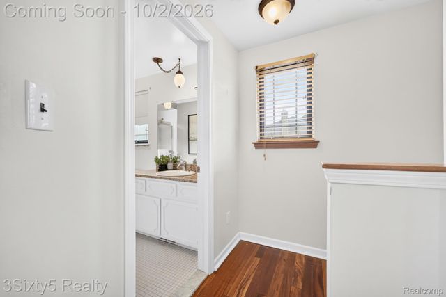 27423 Oakcrest Drive, Brownstown Charter Township, MI 48183