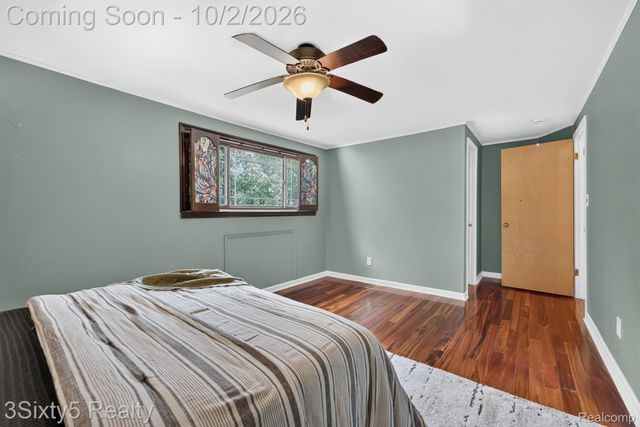 27423 Oakcrest Drive, Brownstown Charter Township, MI 48183