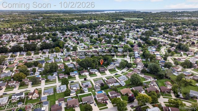 27423 Oakcrest Drive, Brownstown Charter Township, MI 48183