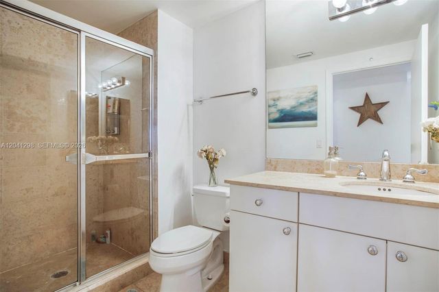 4775 Collins Ave 2508, Miami Beach, FL 33140