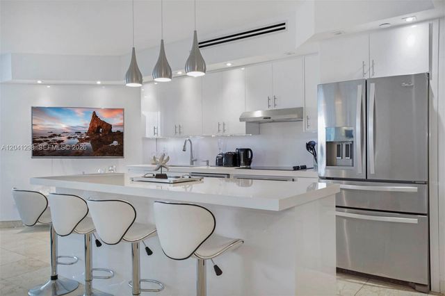 4775 Collins Ave 2508, Miami Beach, FL 33140