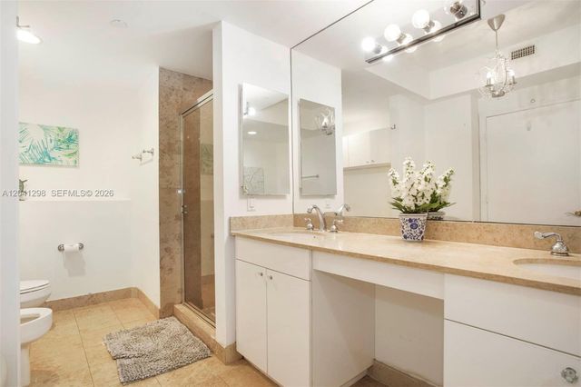 4775 Collins Ave 2508, Miami Beach, FL 33140