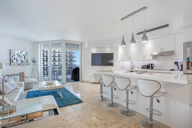4775 Collins Ave 2508, Miami Beach, FL 33140