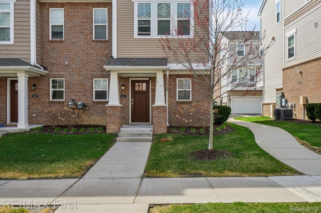 2500 Normandy Road 44, Royal Oak, MI 48073