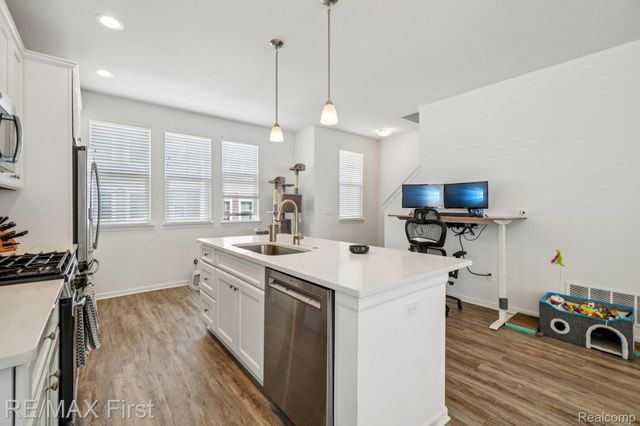 2500 Normandy Road 44, Royal Oak, MI 48073