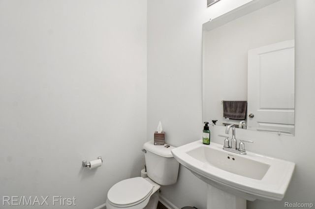 2500 Normandy Road 44, Royal Oak, MI 48073