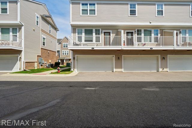 2500 Normandy Road 44, Royal Oak, MI 48073
