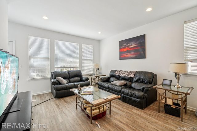 2500 Normandy Road 44, Royal Oak, MI 48073