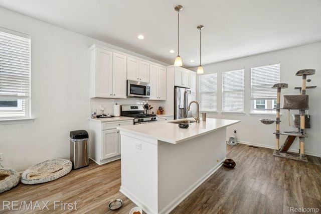 2500 Normandy Road 44, Royal Oak, MI 48073