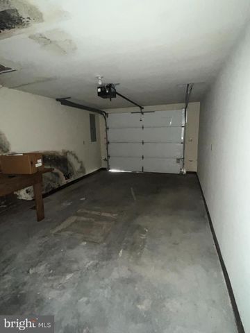 150 S S PRICE AVENUE, Waynesboro, PA 17268