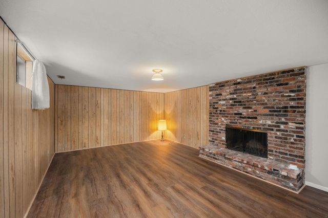 3811 S SUNDOWN Dr, Spokane Valley, WA 99206