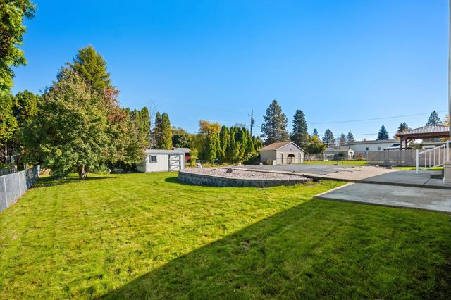 3811 S SUNDOWN Dr, Spokane Valley, WA 99206
