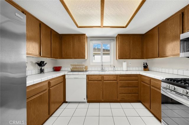 570 W 14th 4, San Pedro, CA 90731