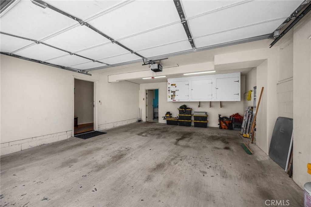 Image 30 of property listing at 570 W 14th 4, San Pedro, CA 90731