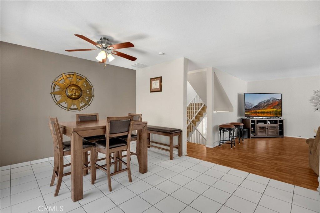 Image 9 of property listing at 570 W 14th 4, San Pedro, CA 90731