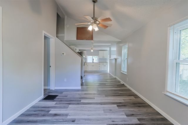 104 Clyborn Street, Dowagiac, MI 49047
