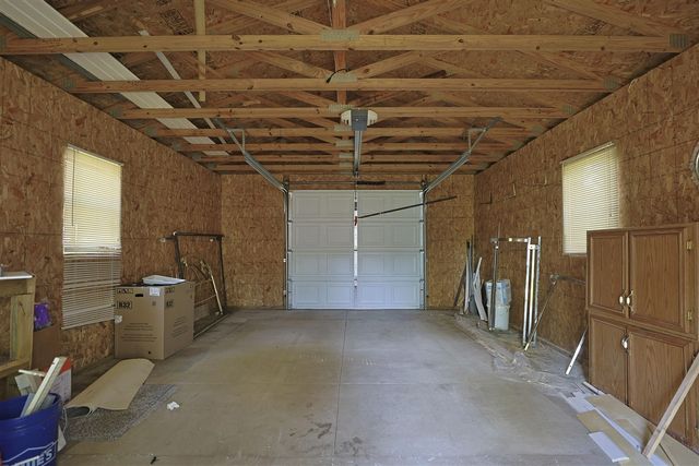 104 Clyborn Street, Dowagiac, MI 49047