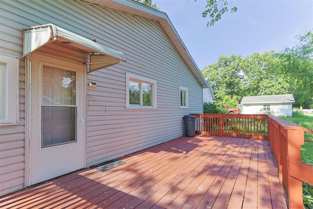104 Clyborn Street, Dowagiac, MI 49047