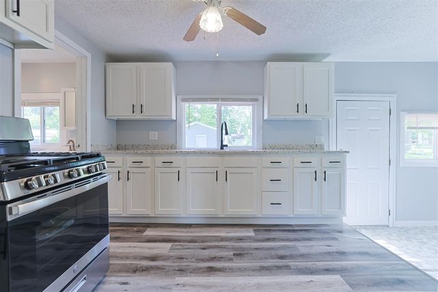 104 Clyborn Street, Dowagiac, MI 49047