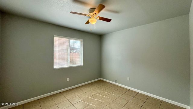 136 Keeney Court B, El Paso, TX 79907