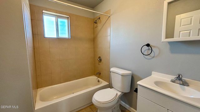 136 Keeney Court B, El Paso, TX 79907