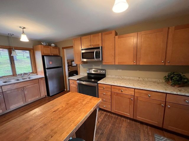 239 Ski Valley Road, Waitsfield, VT 05673