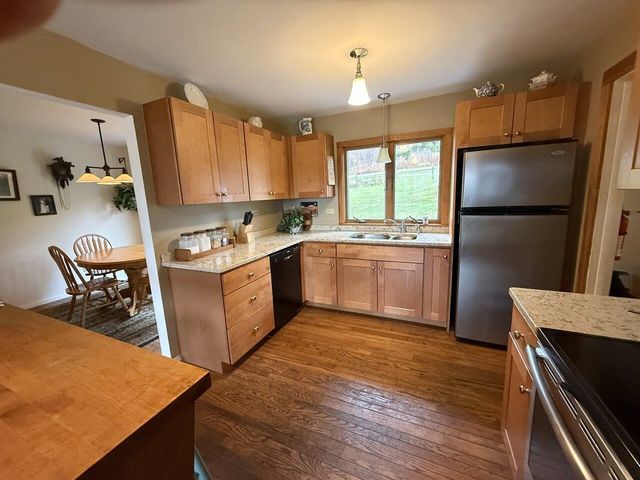 239 Ski Valley Road, Waitsfield, VT 05673
