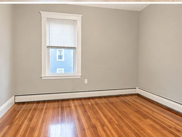 3924 Washington St 2, Boston, MA 02131